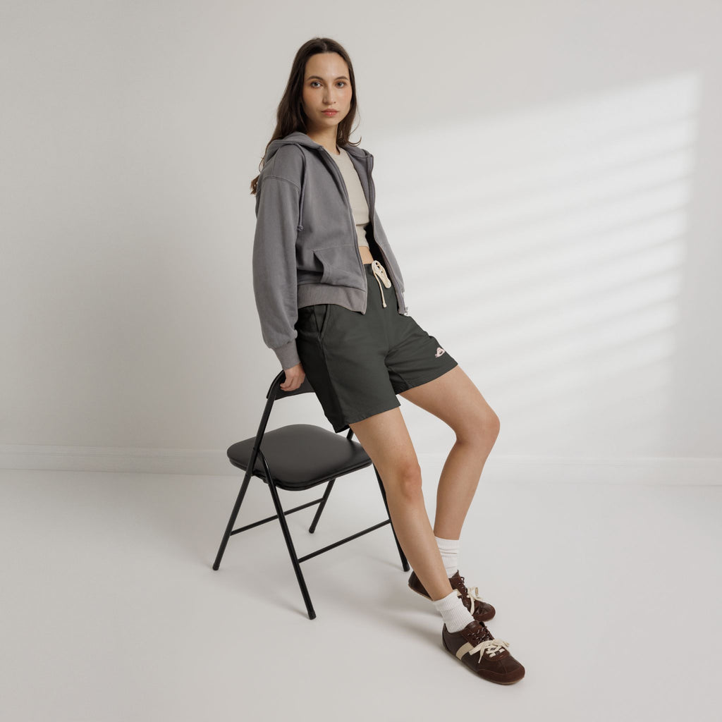 Cozy Cream Fleece Sweat Shorts with Cute Cloud Embroidery